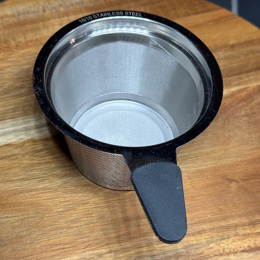 18/10 Stainless Steel Tea Infuser Basket Fine Mesh Strainer with Silicone Handle